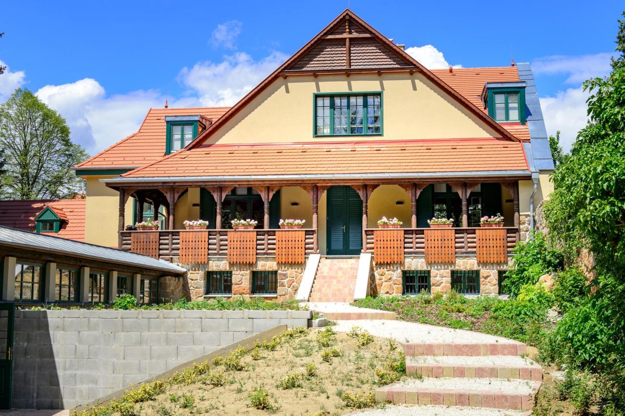 Klebelsberg Kastely Budapest Ngoại thất bức ảnh